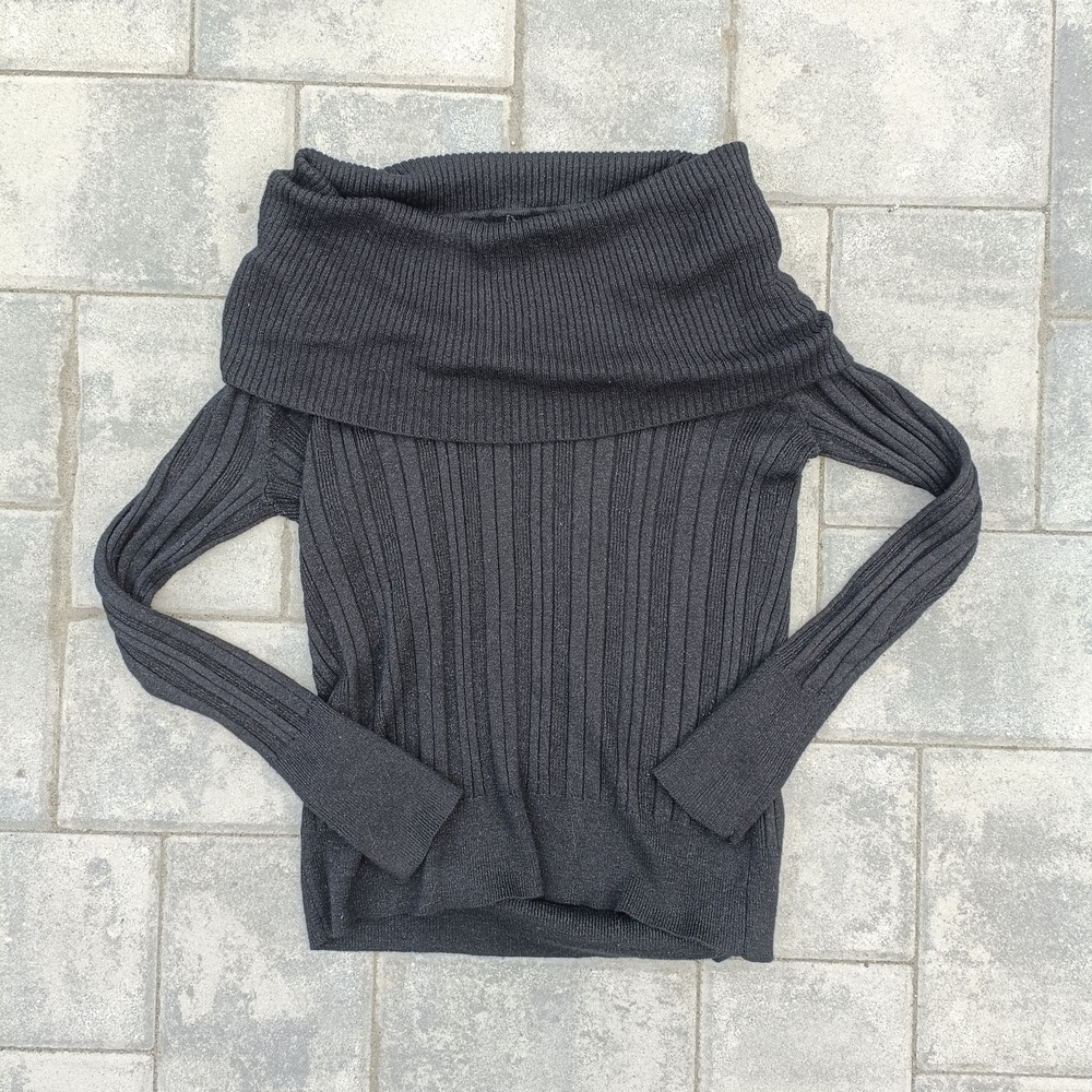 Women's Off-Shoulder Ribbed Sweater - Dark Gray